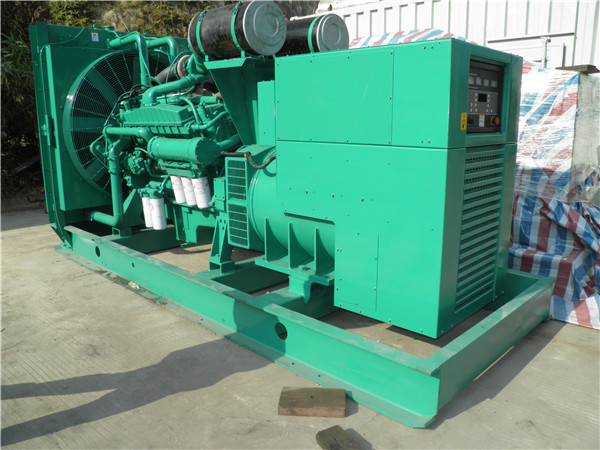 望江发电车出租-柴油发电机组在使用的过程中应该做好哪些防护工作