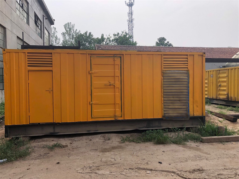 望江柴油发电机如何判断新机油是否已经完全充满机油滤清器？