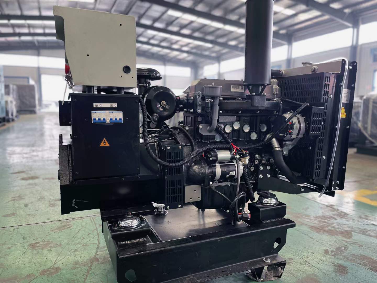 望江如何降低电感性负载对发电机的影响？