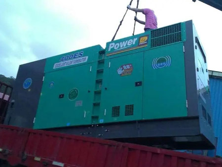 望江柴油发电机组转速不稳定时，如何对发动机进行维护？