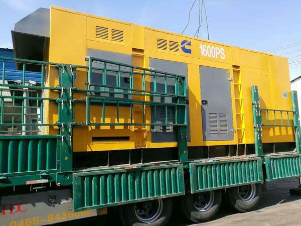 望江测量水冷式机油散热器密封件尺寸时的注意事项有哪些？